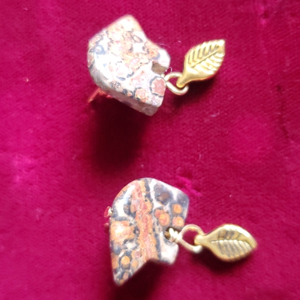 Stones earrings ✨️ - Picture 6 of 6